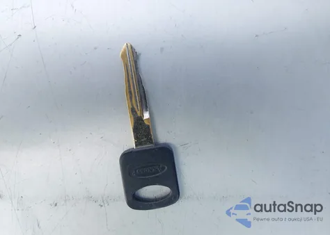 2005 Ford E-250 Commercial/Recreational из США, поврежденный, VIN 1FTNE24L65HA12556